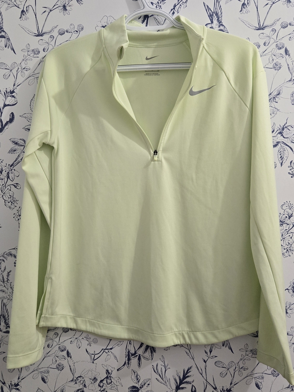 Nike Women's Light Green Quarter-Zip Pullover